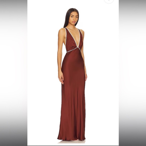 Shona Joy Belkis Contrast Plunged Cross Back Mini Dress - Picture 5 of 11